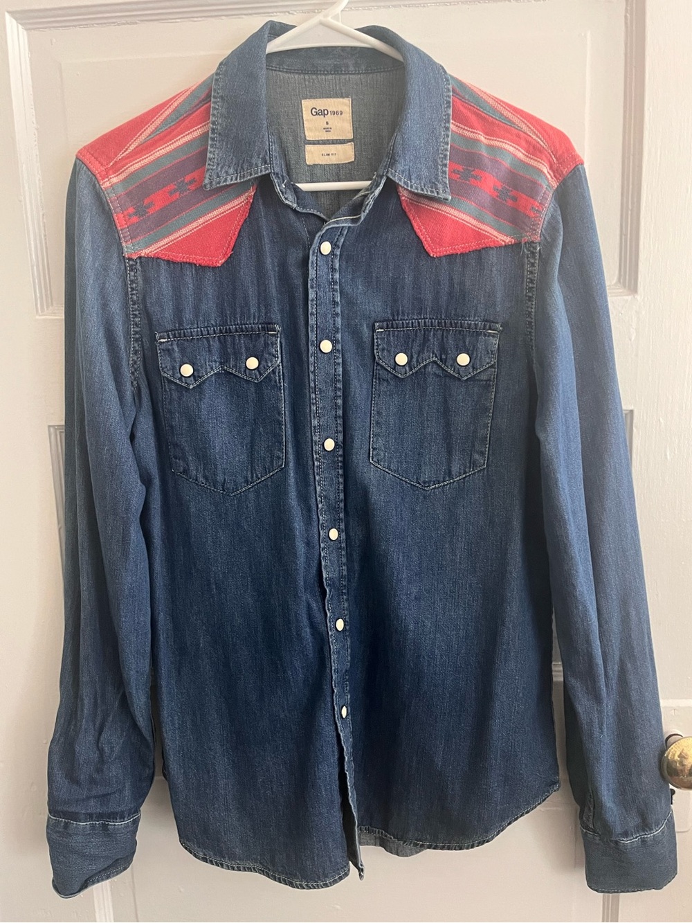 GAP Denim Western Snap Shirt with Red + Blue canvas Aztec Yoke - Men's Small